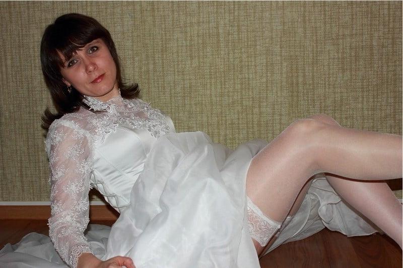 23P Russian MILF in the image of the bride