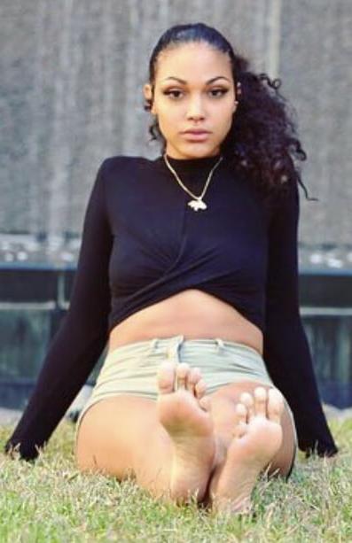 25P Sexy with toes pt8