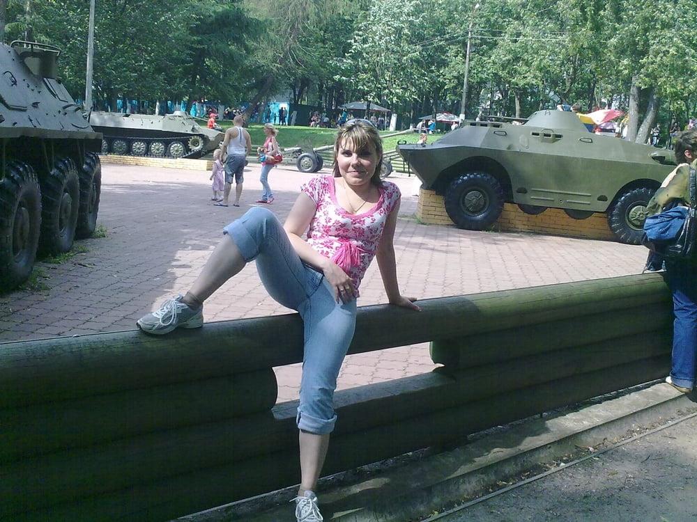 25P milf sexy bitch Lyudmila