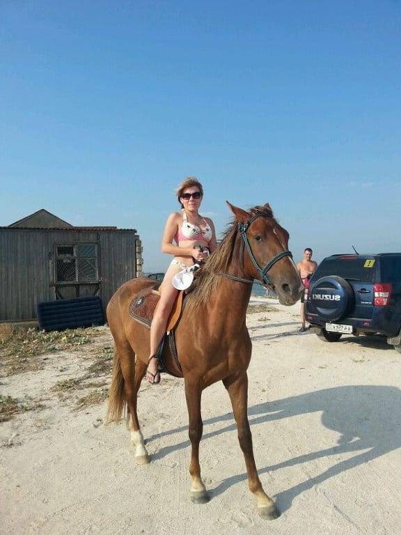 25P milf sexy bitch Lyudmila