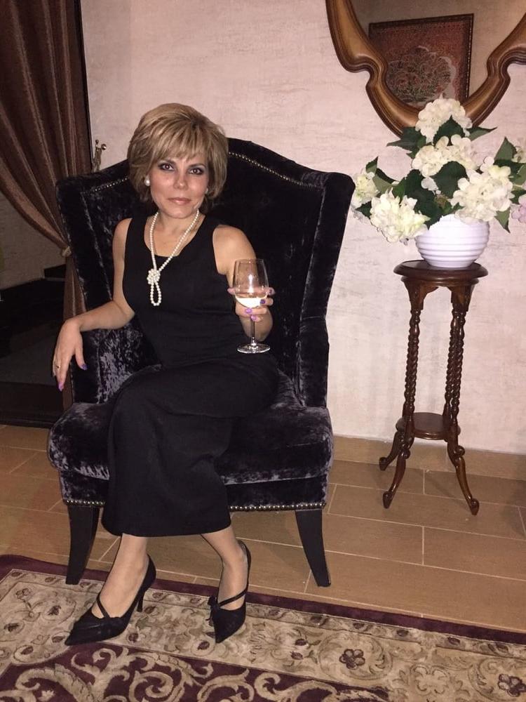 25P milf sexy bitch Lyudmila