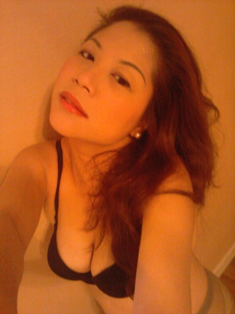 25P Lovely Chinese-Filipino Bitch