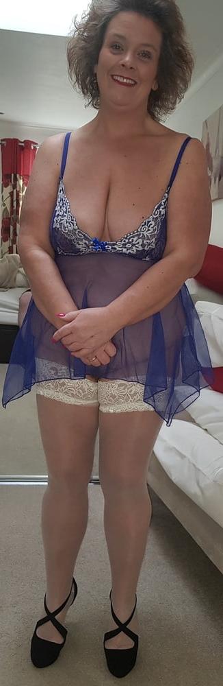 14P Joanne, sexy UK Chunky MILF Slut