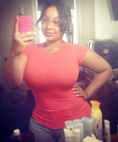 6P Pretty Chubby id fuck 24