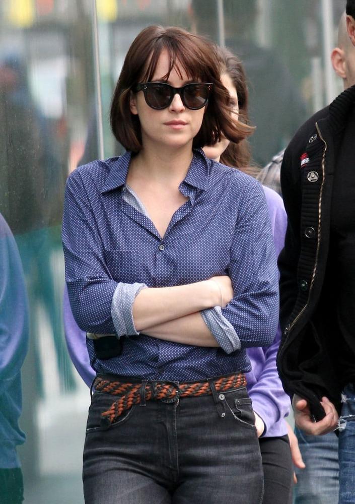 25P Dakota Johnson Cute Woman
