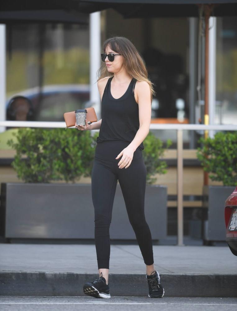 25P Dakota Johnson Cute Woman