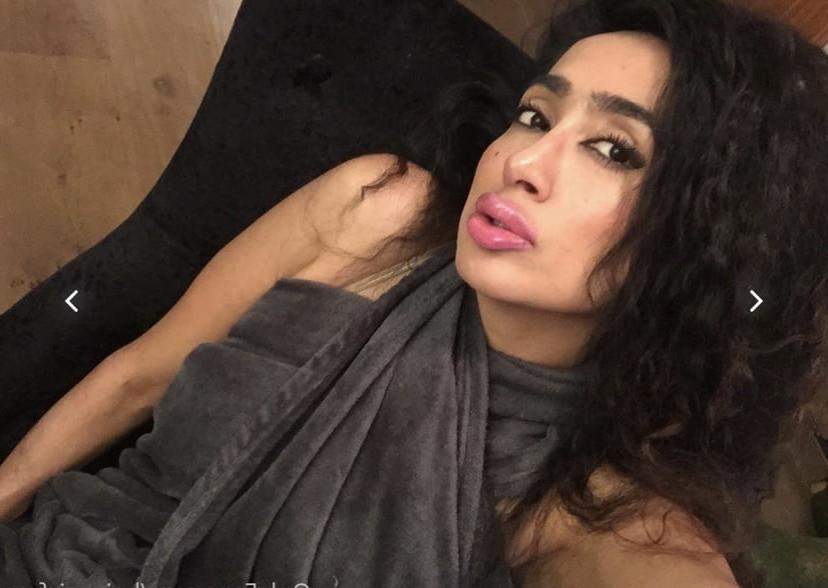 20P My Indian Bitch