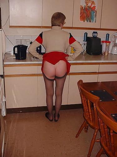 25P Old british whore Vivienne is a meaty fuckdoll