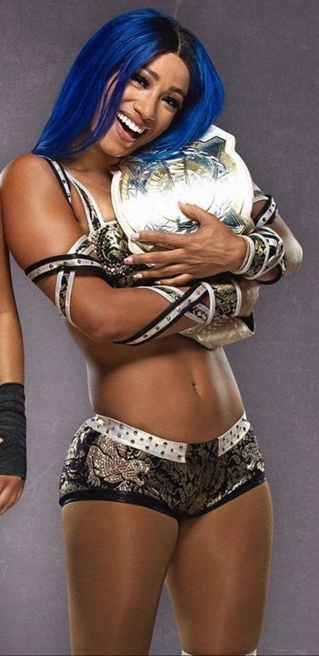 25P WWE Sasha Banks dauergeile Boss bitch