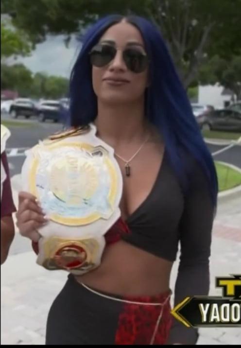 25P WWE Sasha Banks dauergeile Boss bitch
