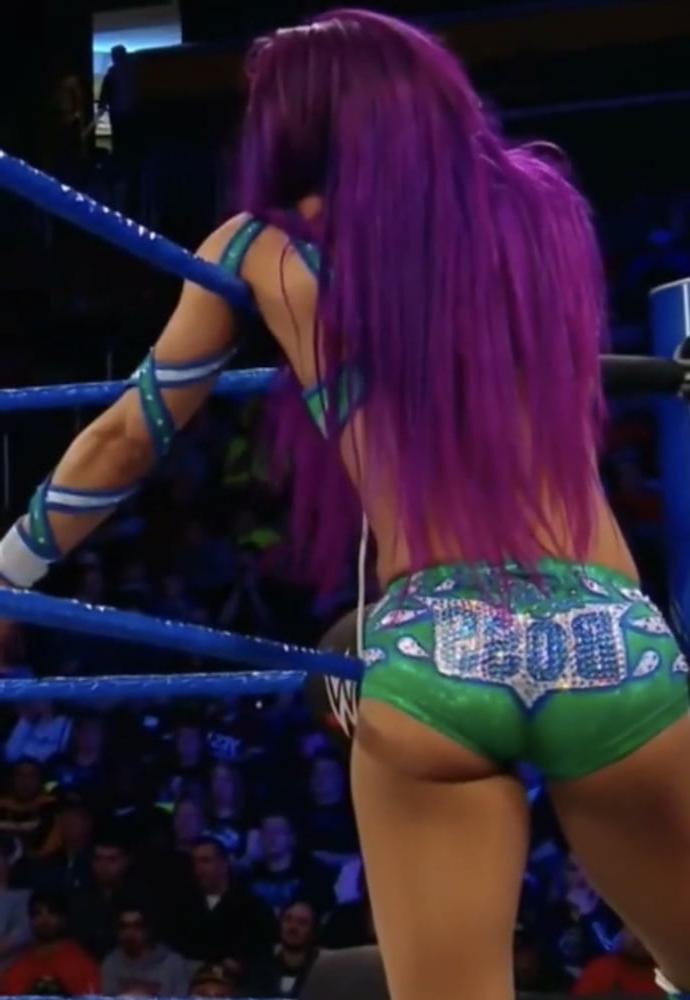 25P WWE Sasha Banks dauergeile Boss bitch