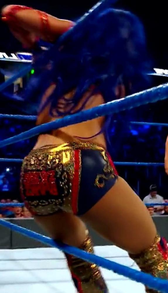 25P WWE Sasha Banks dauergeile Boss bitch