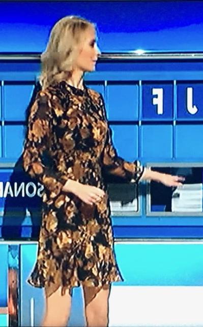 25P Queen of Countdown- Rachel Riley p.222
