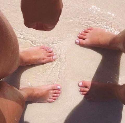 25P Feet model venezolana