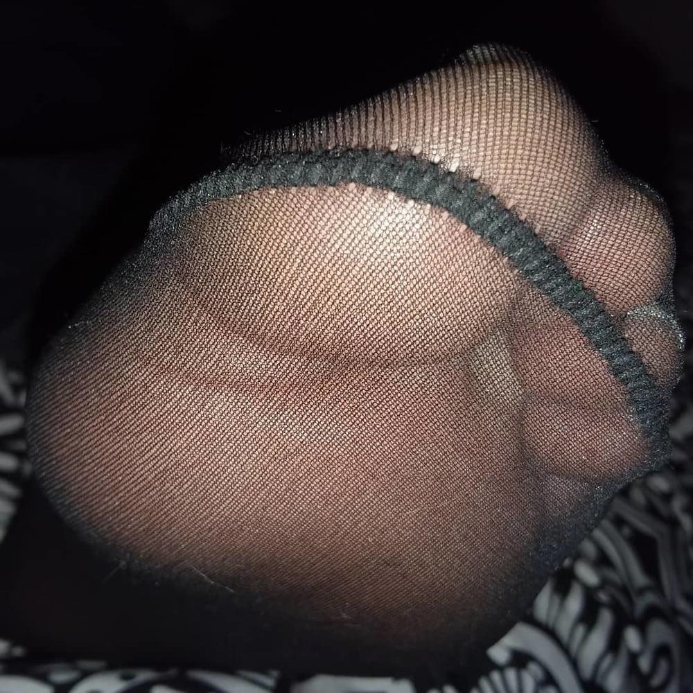 25P FEET IN NYLON (2)