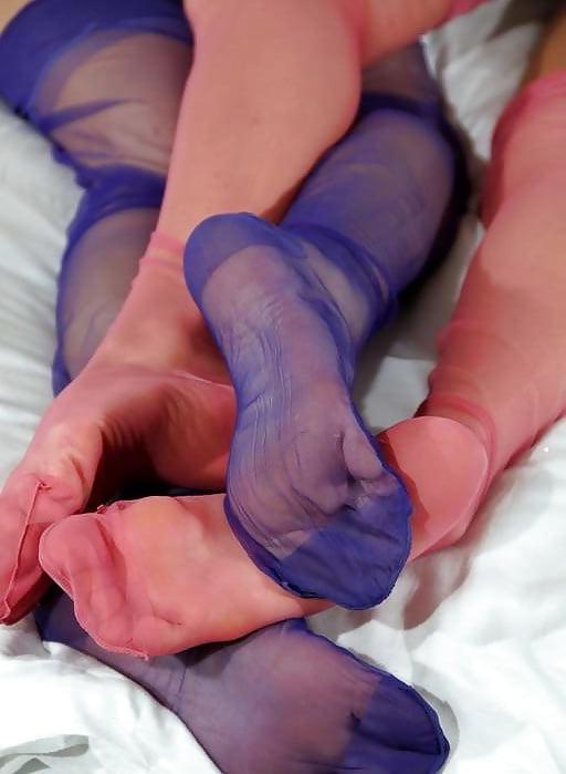 25P FEET IN NYLON (2)