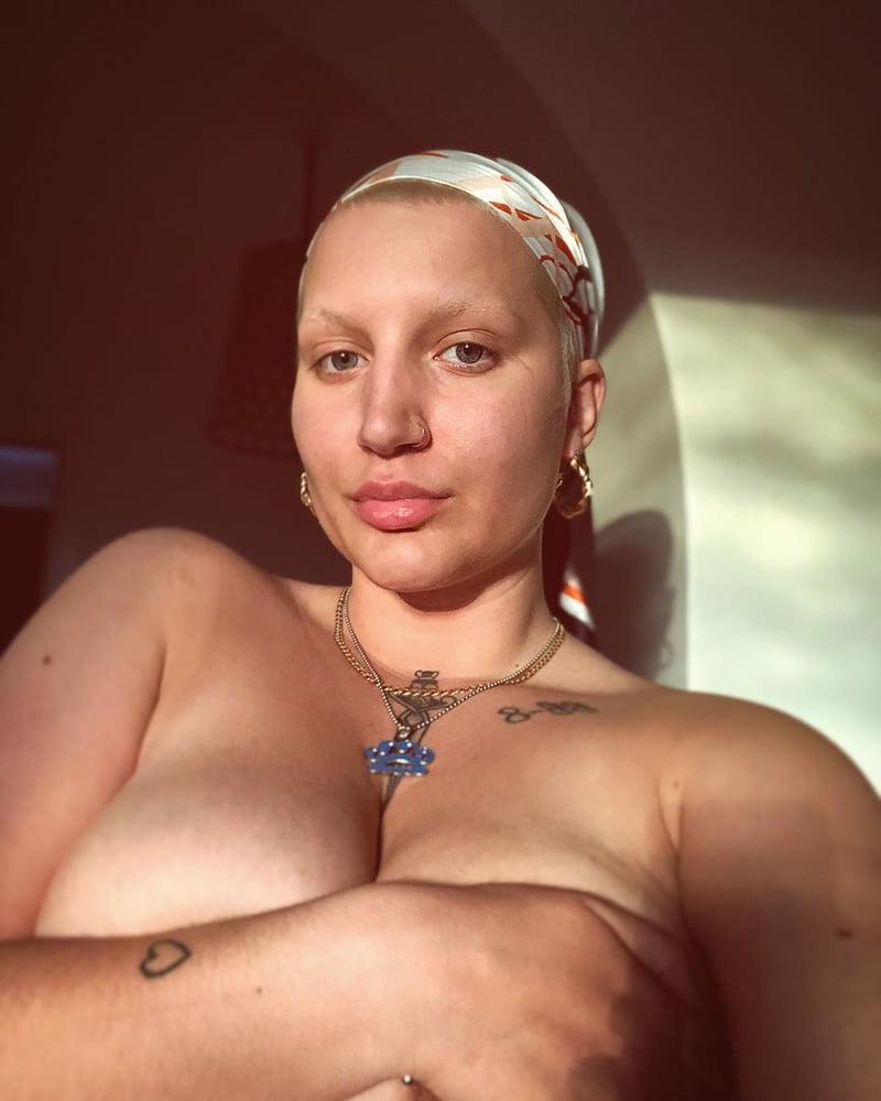 25P nasty bitch 21