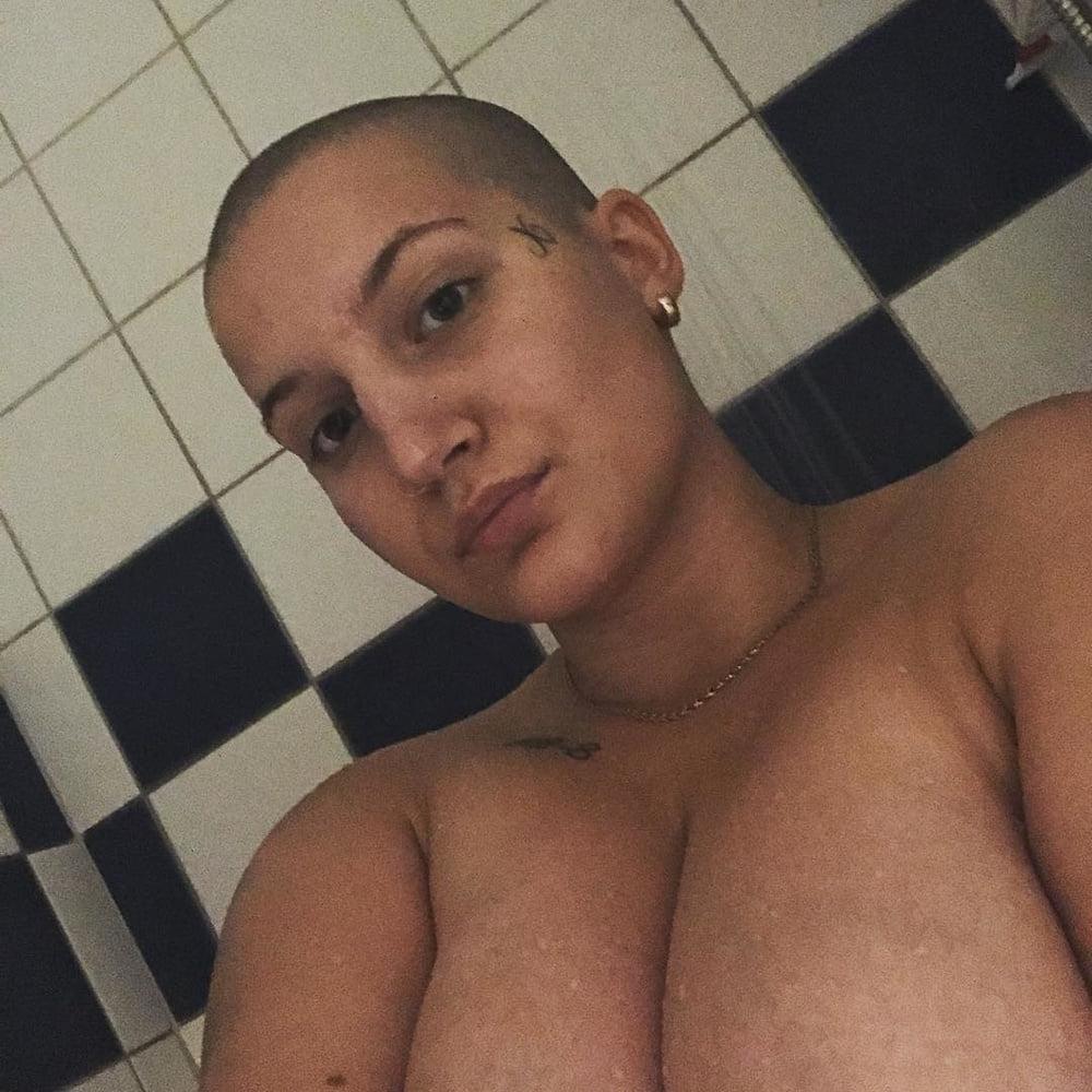 25P nasty bitch 21