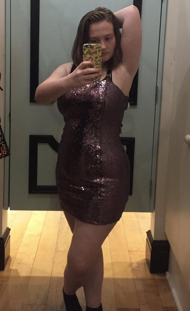 25P Chubby GF Lena exposed