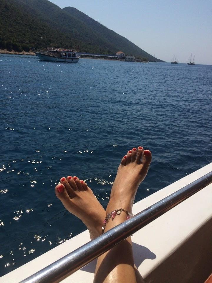 10P sexy turkish women's feet 5