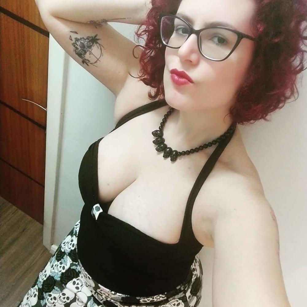 14P Post punk chubby mature