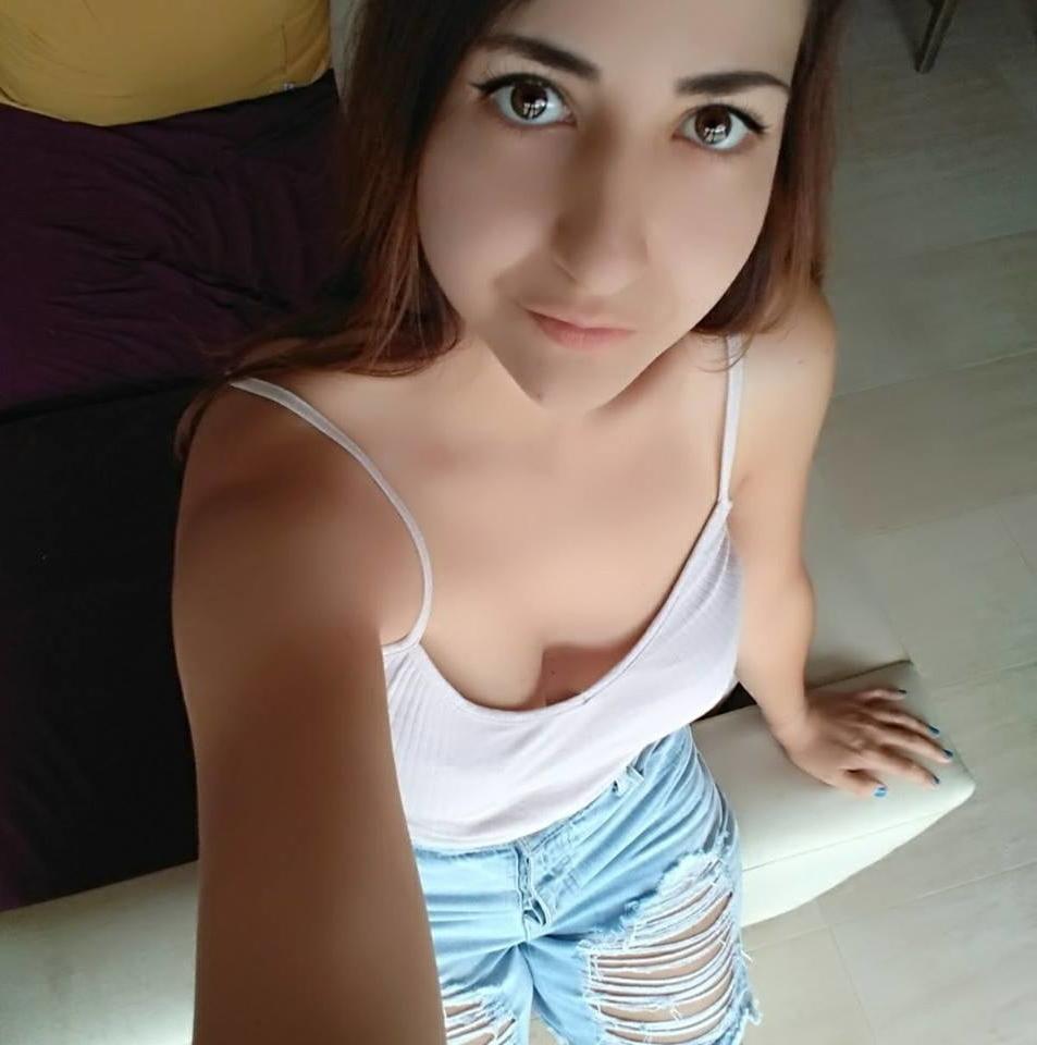 7P NICE CUTE GIRL