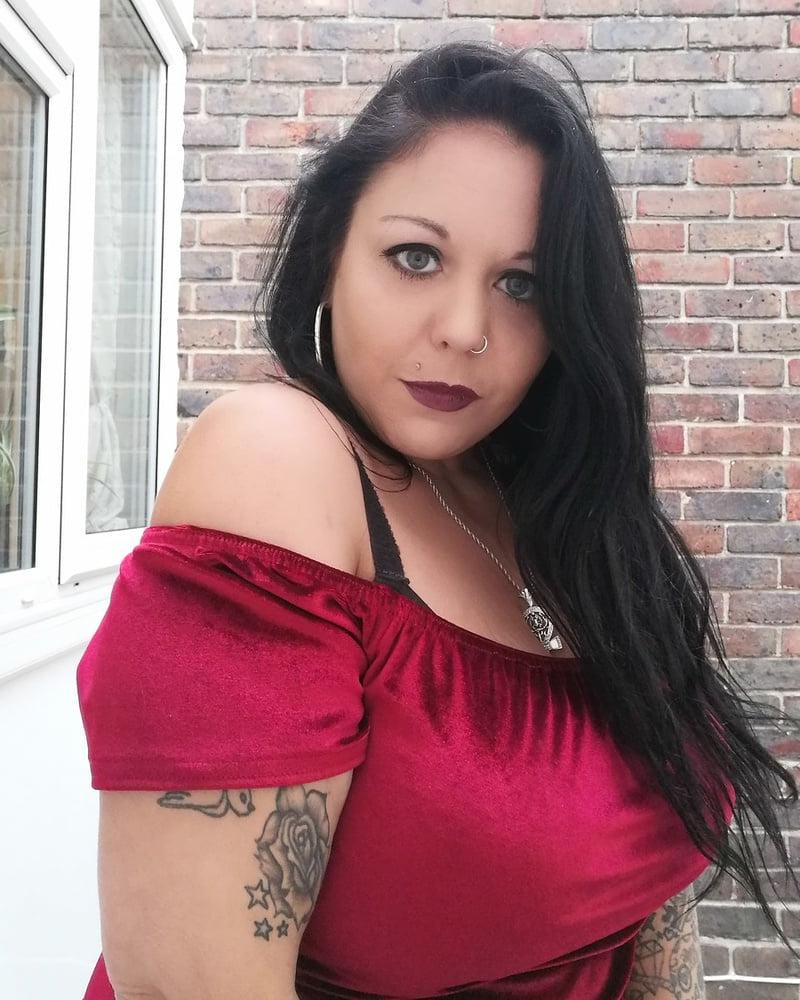 14P Paula, sexy UK Chunky MILF Slut