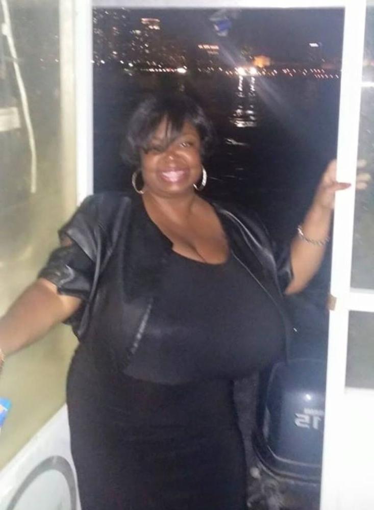 25P Chicago's Huge Titty Goddess