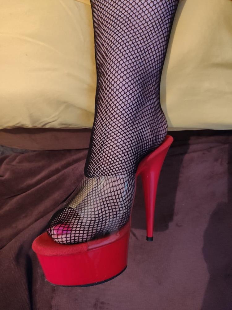9P Feet - Legs - Shoes
