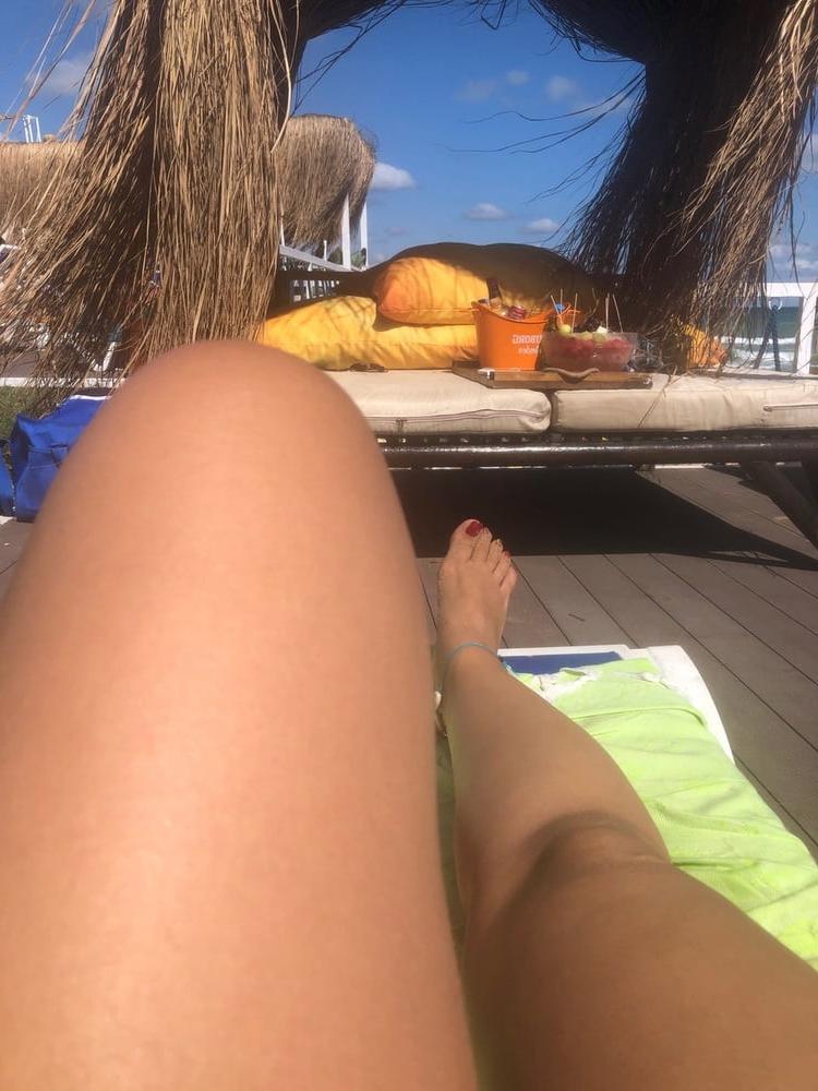 10P sexy turkish women's feet 6