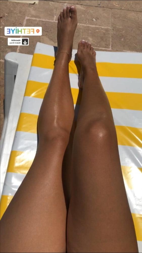 10P sexy turkish women's feet 4