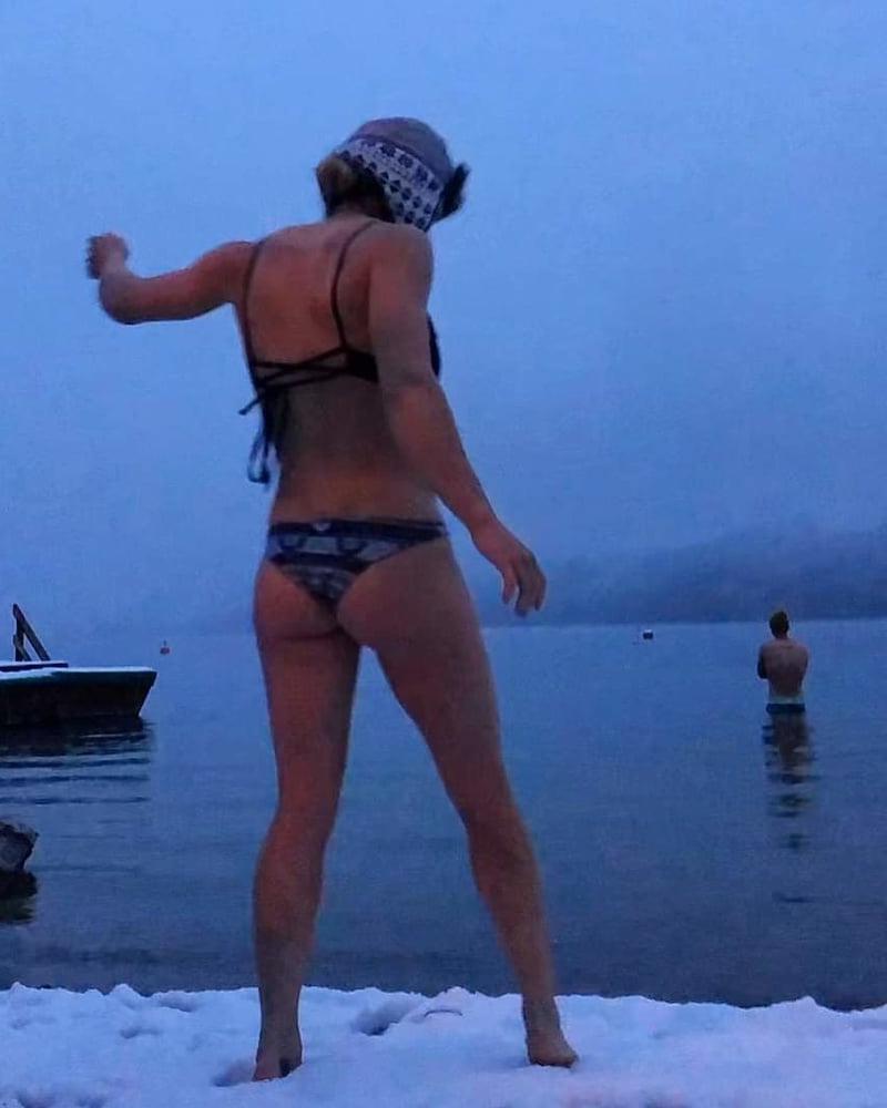 25P Shauna Coxsey british climber
