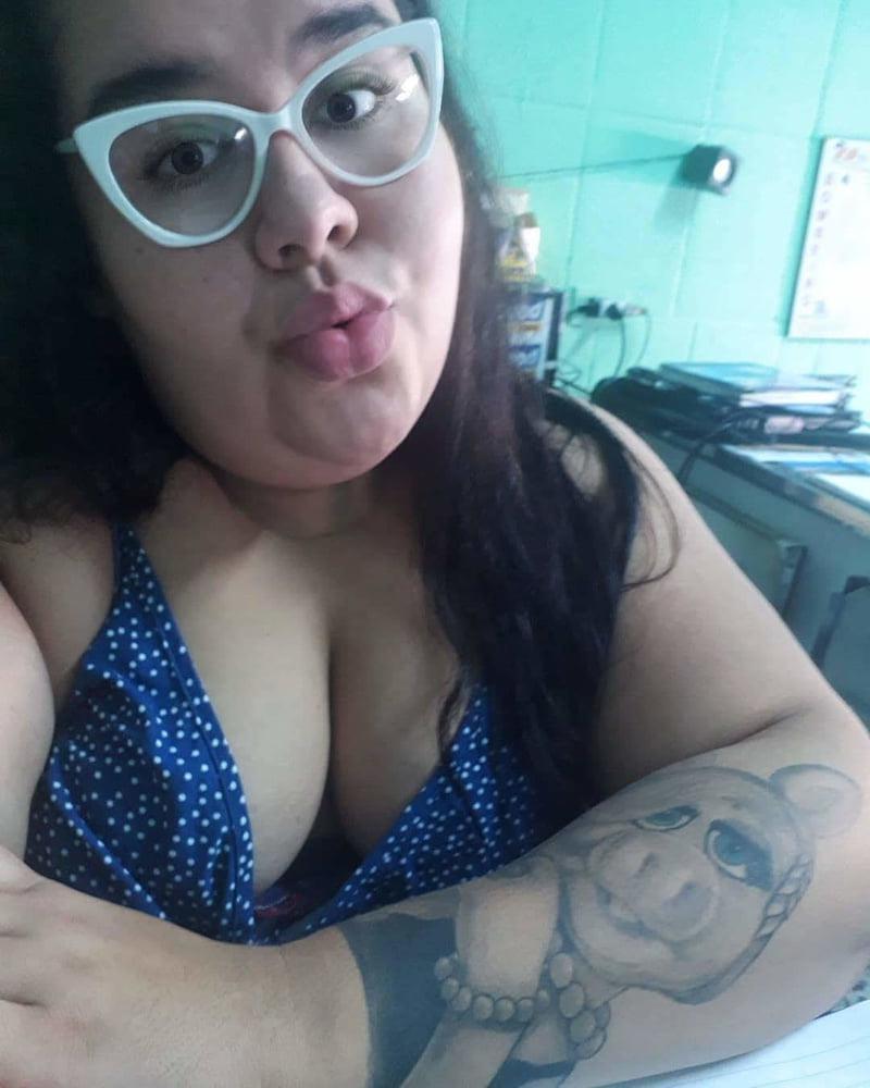 18P Sexy chubby mature very hot