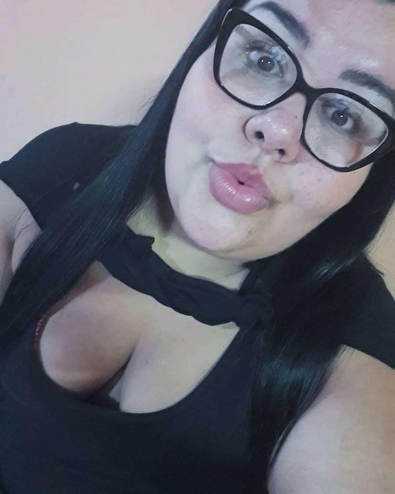 18P Sexy chubby mature very hot