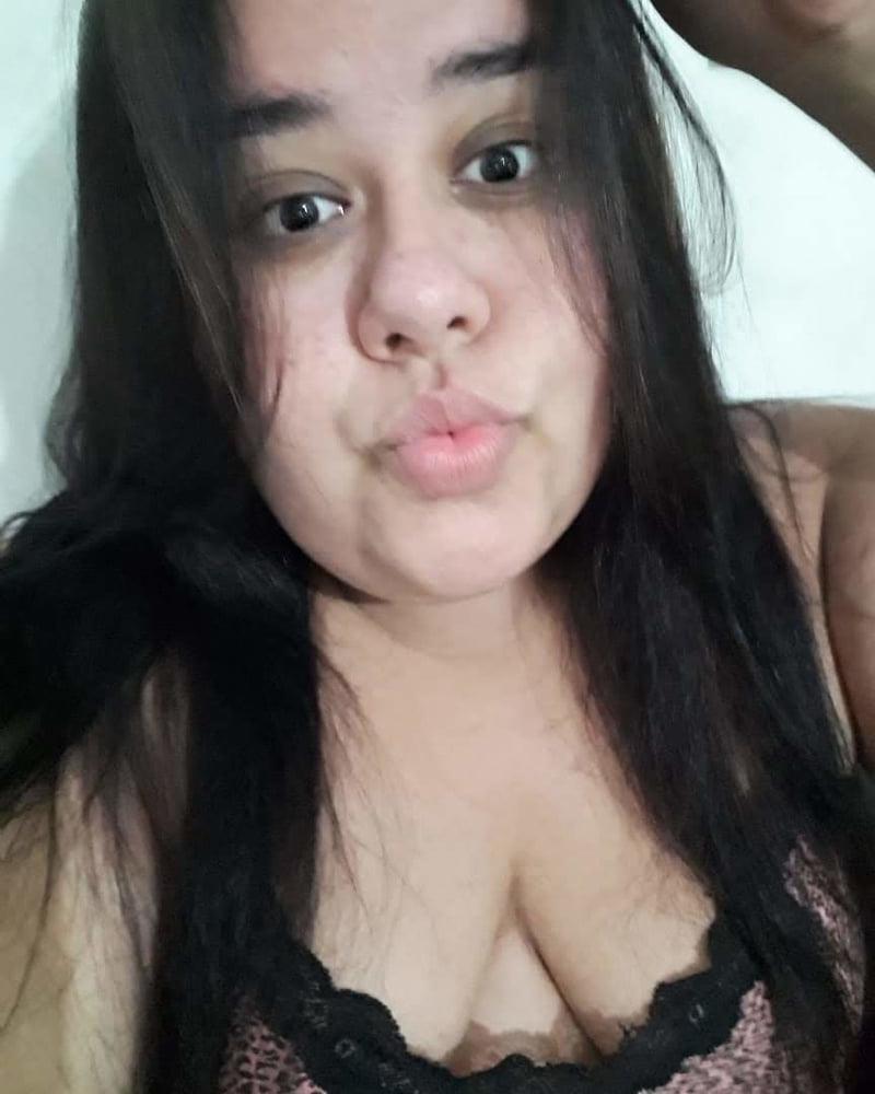 18P Sexy chubby mature very hot
