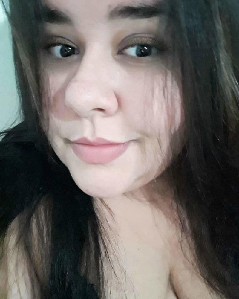 18P Sexy chubby mature very hot