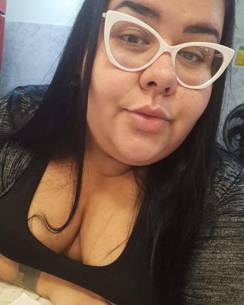 18P Sexy chubby mature very hot