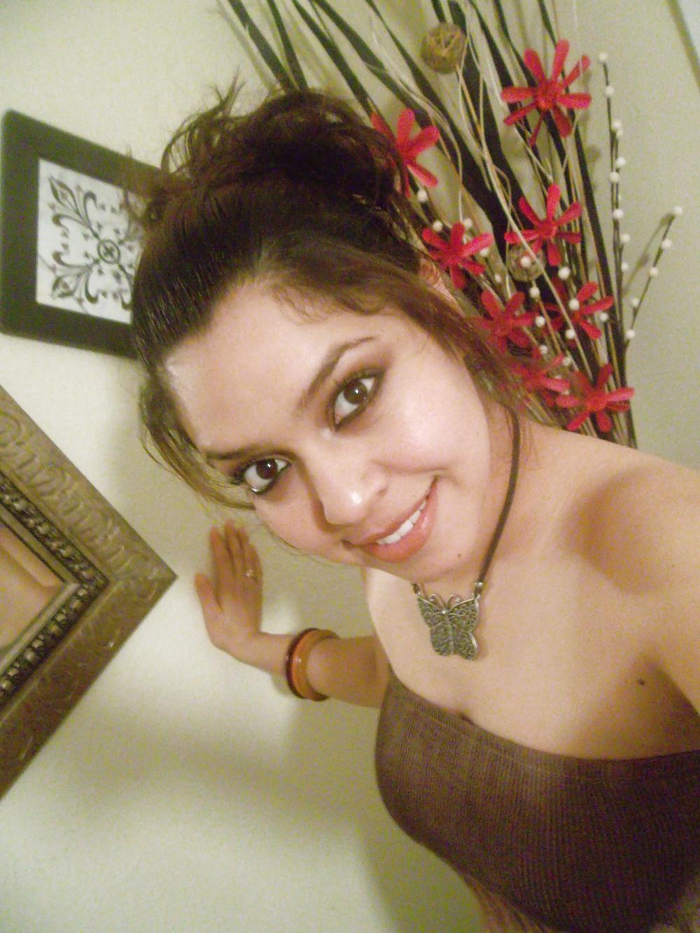 11P Mom pregnant by bbc 32 years old
