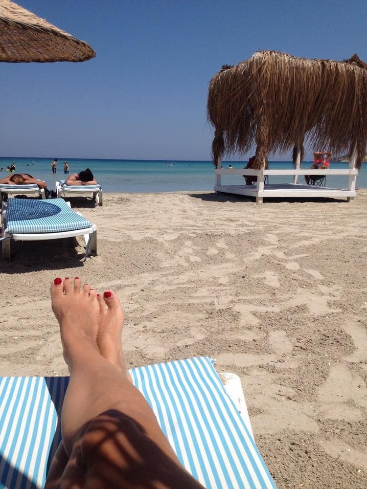 10P sexy turkish women's feet 2