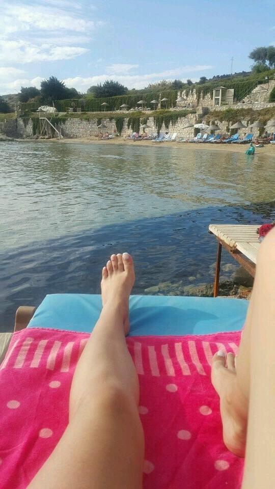 10P sexy turkish women's feet 2