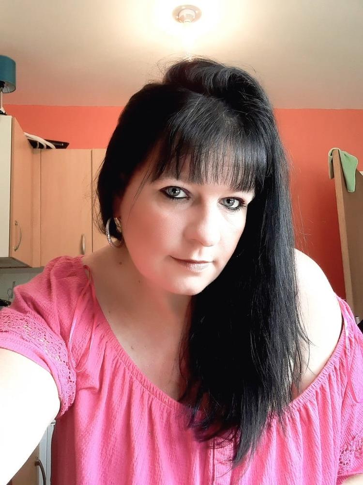 25P Sammy, sexy UK Chunky MILF Slut