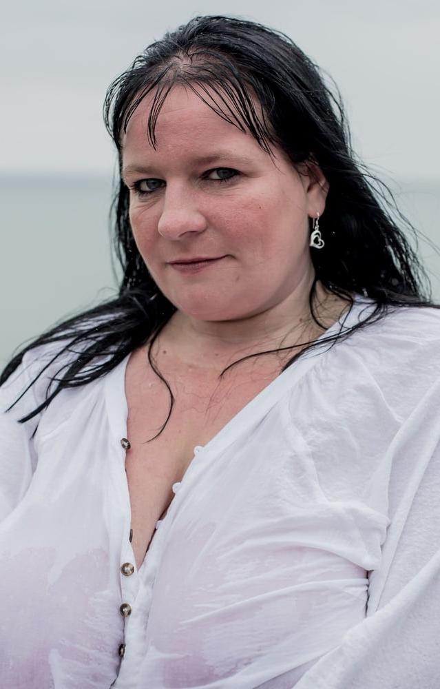 25P Sammy, sexy UK Chunky MILF Slut