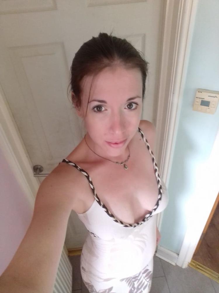 17P cute petite hotwife