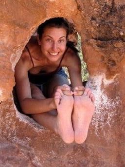 25P Colorado girl with BIG feet