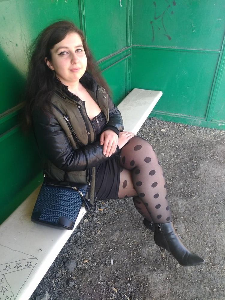 25P Post punk chubby mature