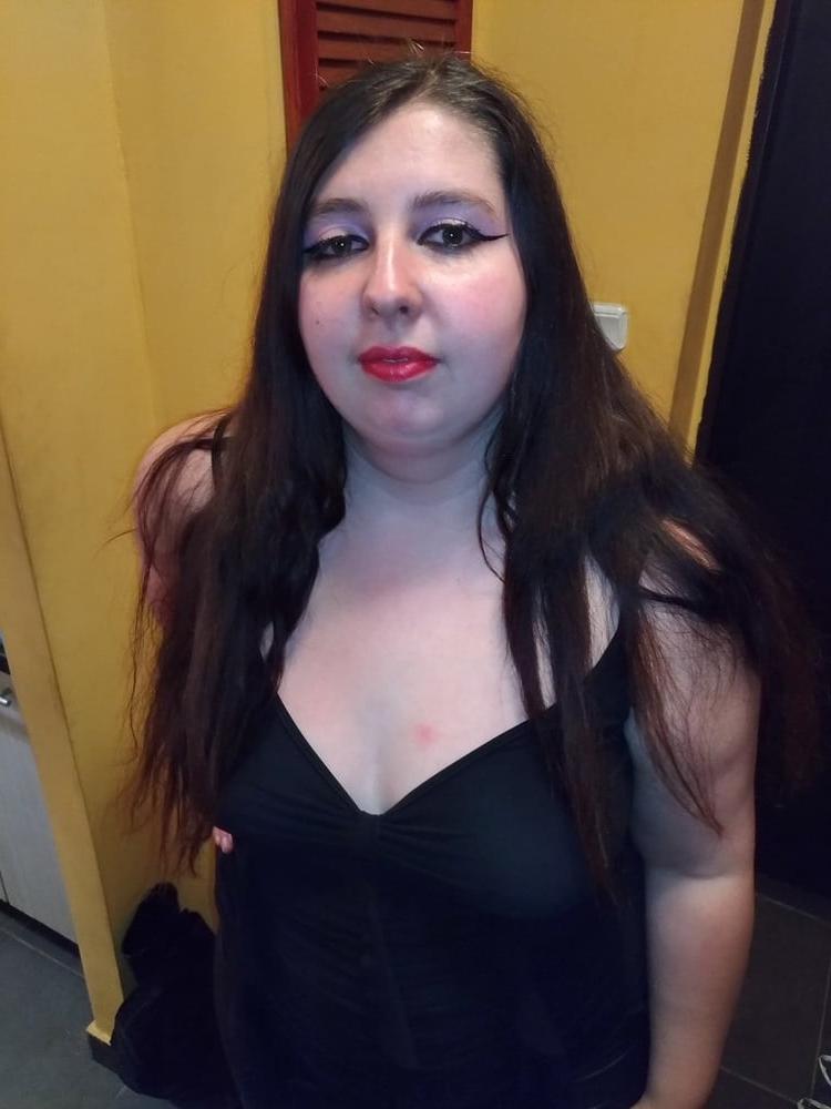 25P Post punk chubby mature