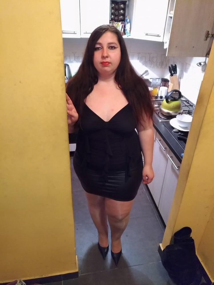 25P Post punk chubby mature