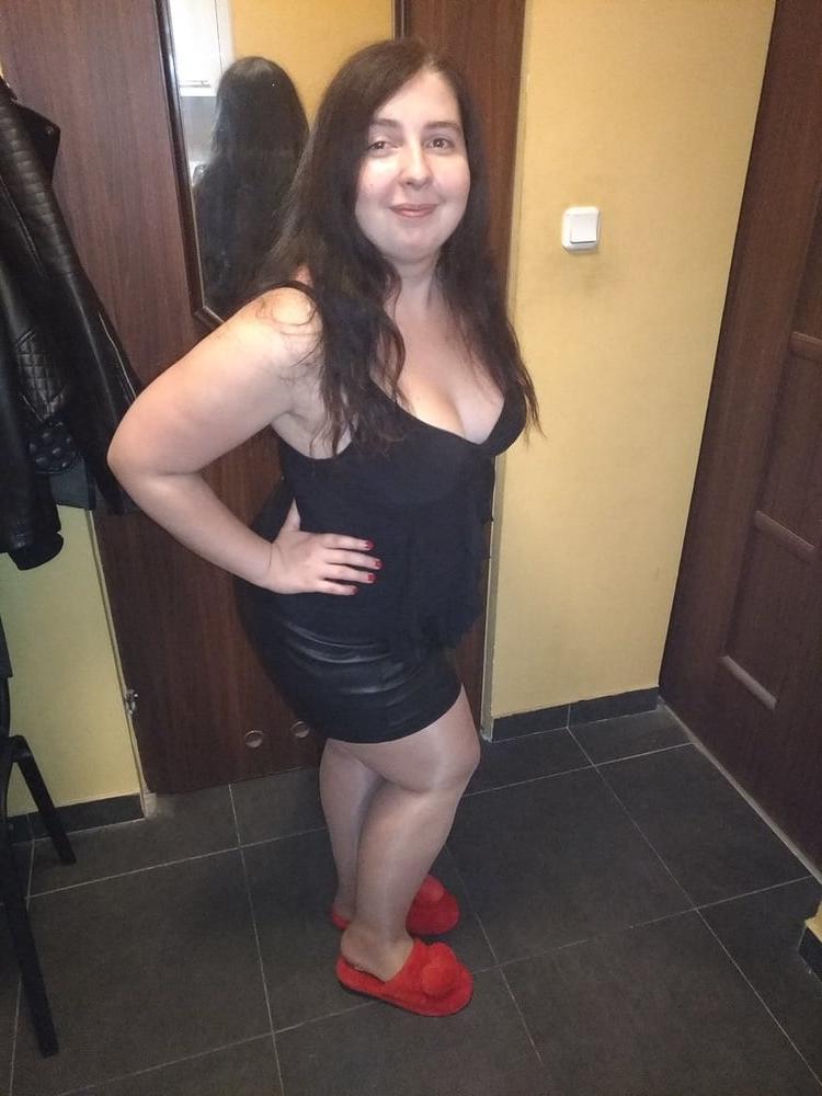25P Post punk chubby mature