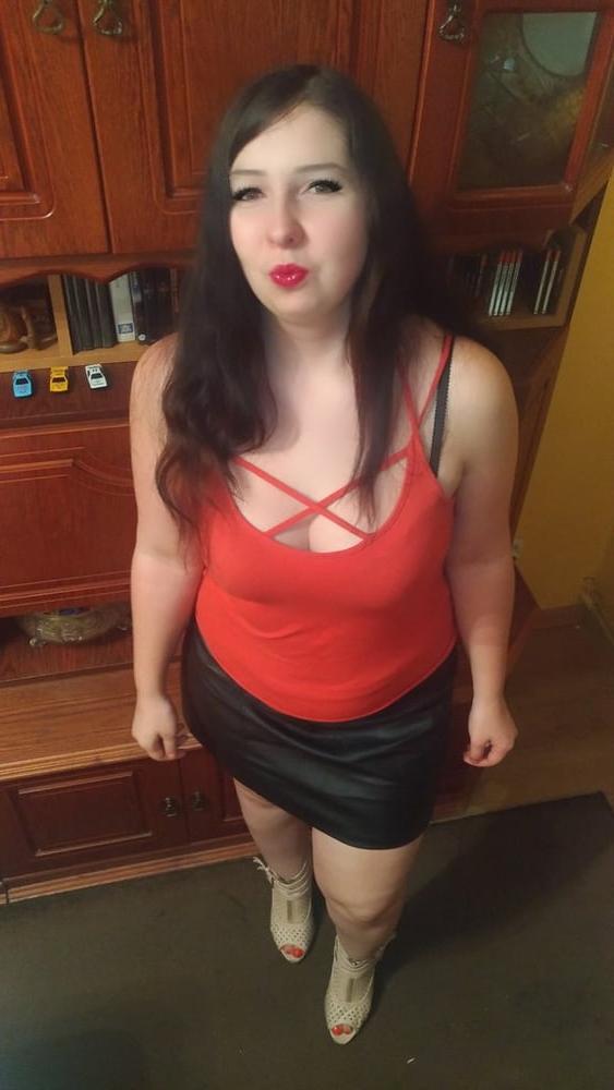 25P Post punk chubby mature