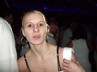 6P Geile  Dreck bitch 
